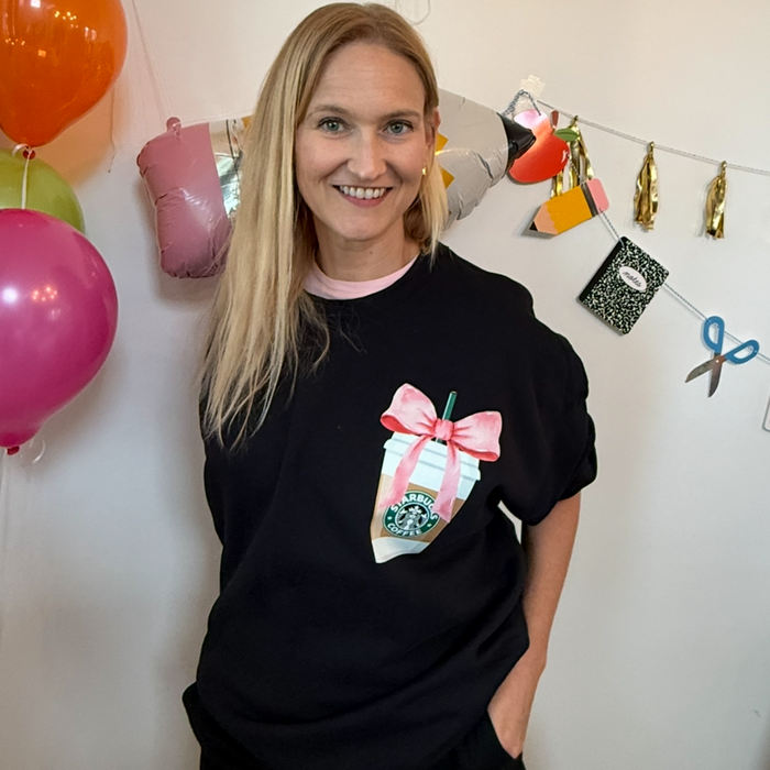 Starbies Bow Pullover